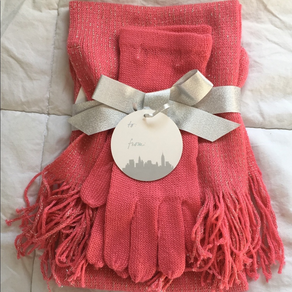 New York & Company glove and scarf set